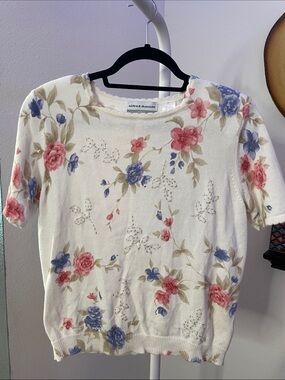 Alfred Dunner Cream Floral Short Sleeve Knit Top with Pink and Blue Blossoms